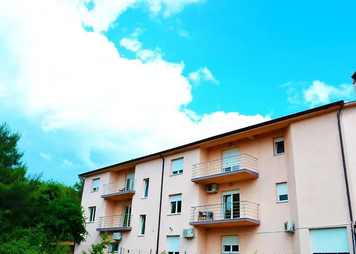 Julia * 파코스탄