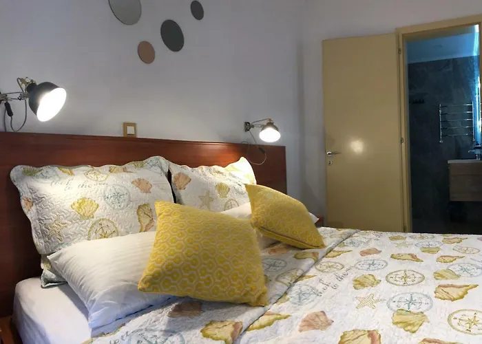 Julia * 파코스탄