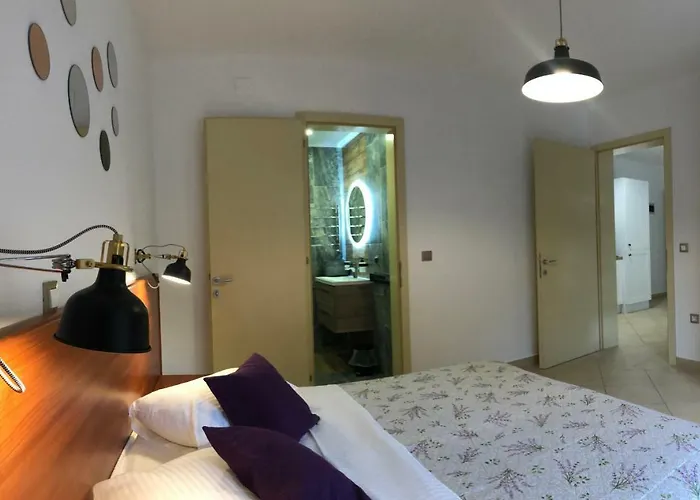 아파트 Julia 파코스탄