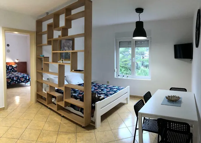 아파트 Julia 파코스탄